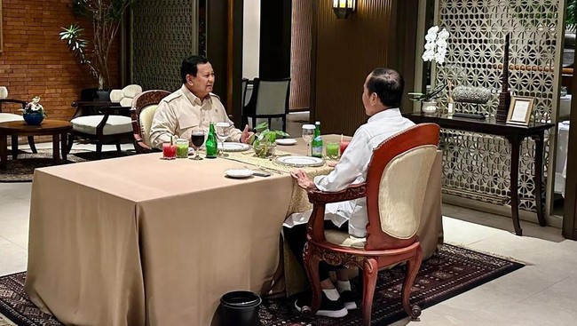 Prabowo Unggah Momen Private Dinner Bareng Jokowi